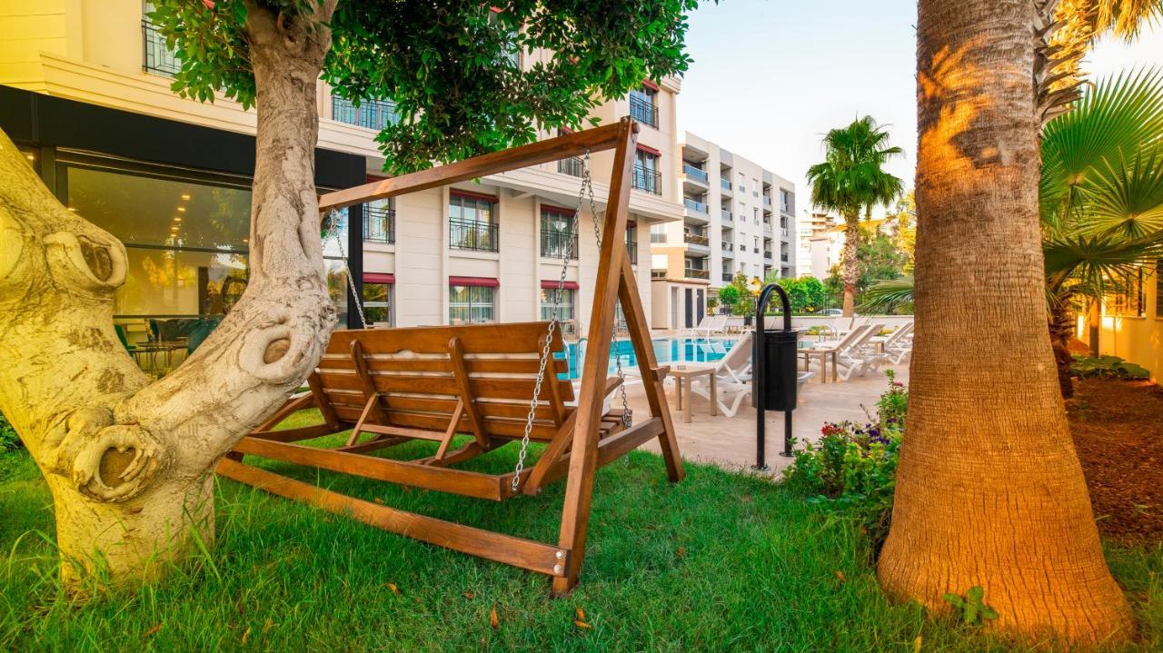 Leaf Port 4* אנטליה